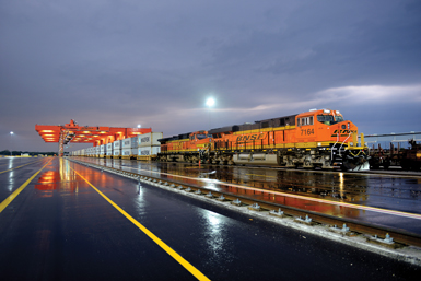 BNSF at Logistics Park KC