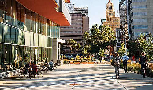 Downtown view of Rochester, Minn., from the entrance of One Discovery Square. © William Forsman Photography