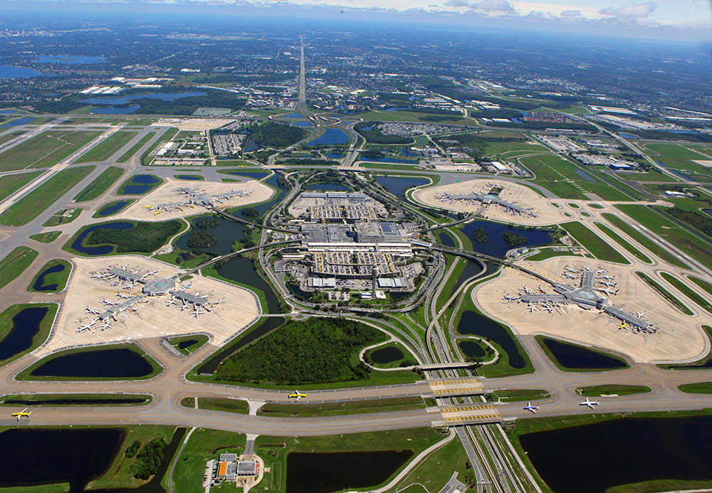 Orlando International Airport MCO-Terminals